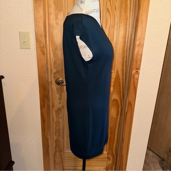 Athleta Beyond Soft Criss Cross Hem Cap Sleeve Dress Women’s Size Small - Picture 8 of 12